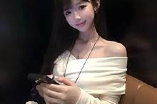 46岁凌潇肃:和姚晨离婚后娶唐一菲如今儿女双全成人生赢家 46岁凌潇肃:和姚晨离婚后娶唐一菲如今儿女双全成人生赢家