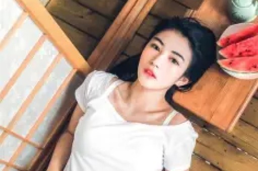 网红连麦直播间都市人当代故事会