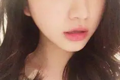 江疏影39岁凭“脚毛”上热搜背后藏着内娱对中年女星最大的傲慢