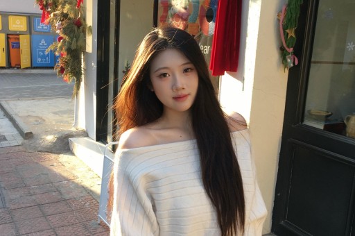 著名男星塌房！好友邀约保健聊天不堪入目全网心疼未婚妻